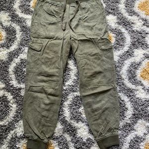 American Eagle Green Cargo Pants